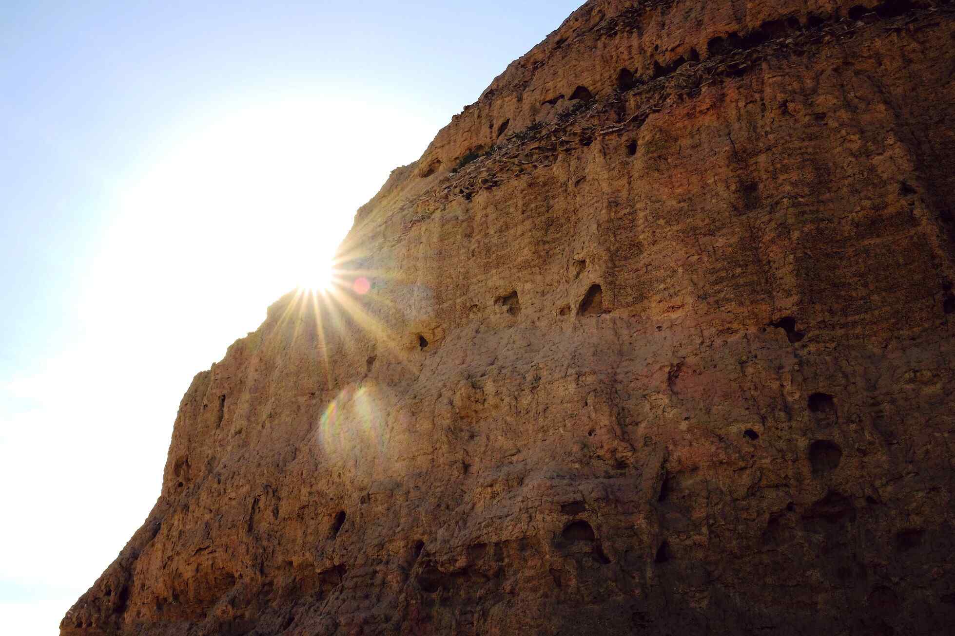 西夏王陵唯美阳光照射图片