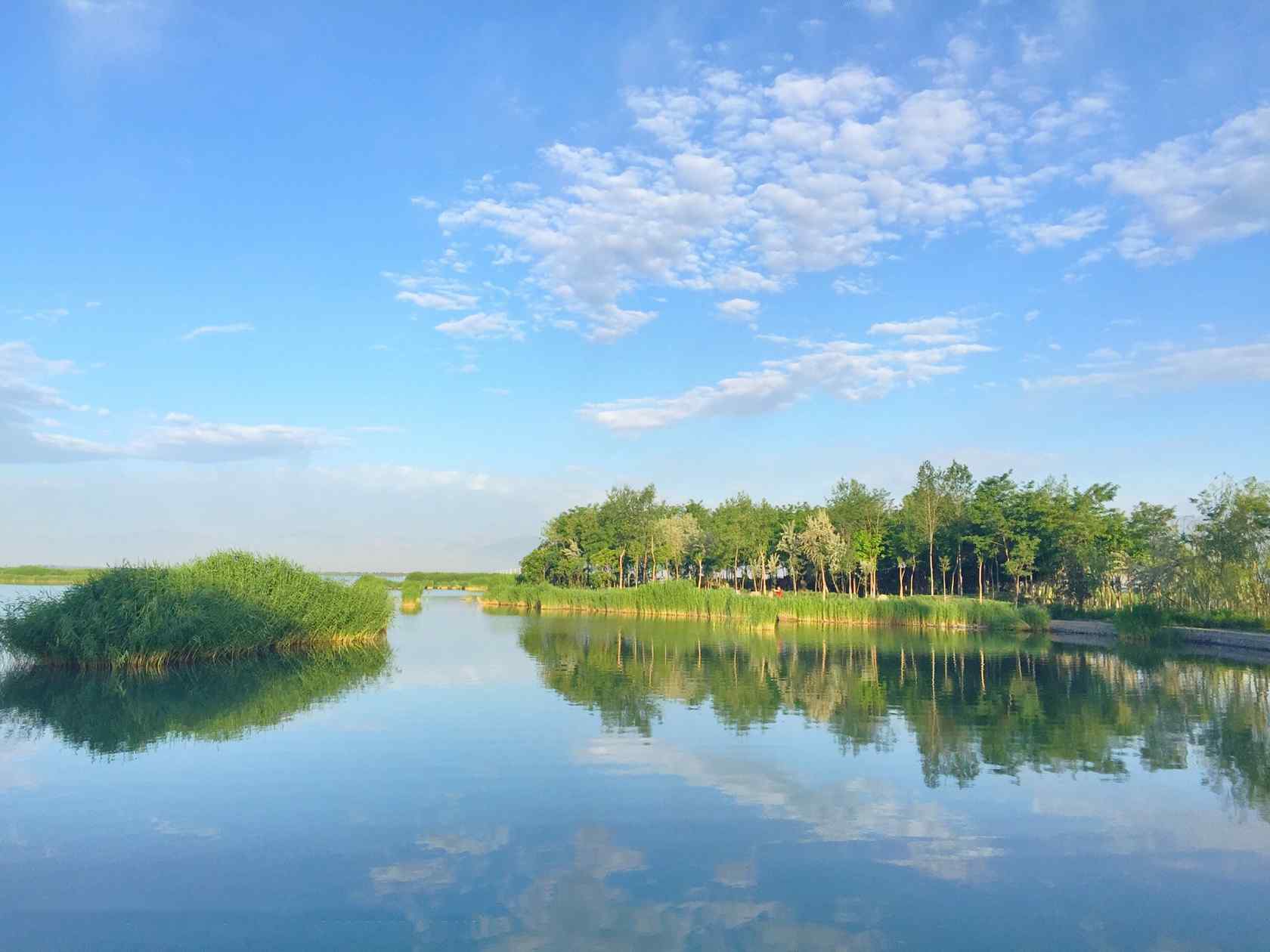 宁夏沙湖唯美风景图片高清桌面壁纸