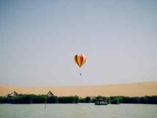 沙湖热气球小清新风景图片