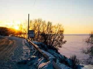 贝加尔湖冬日唯美落日风景图片