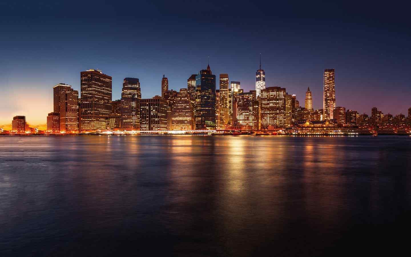 城市夜景-湖面风景图片