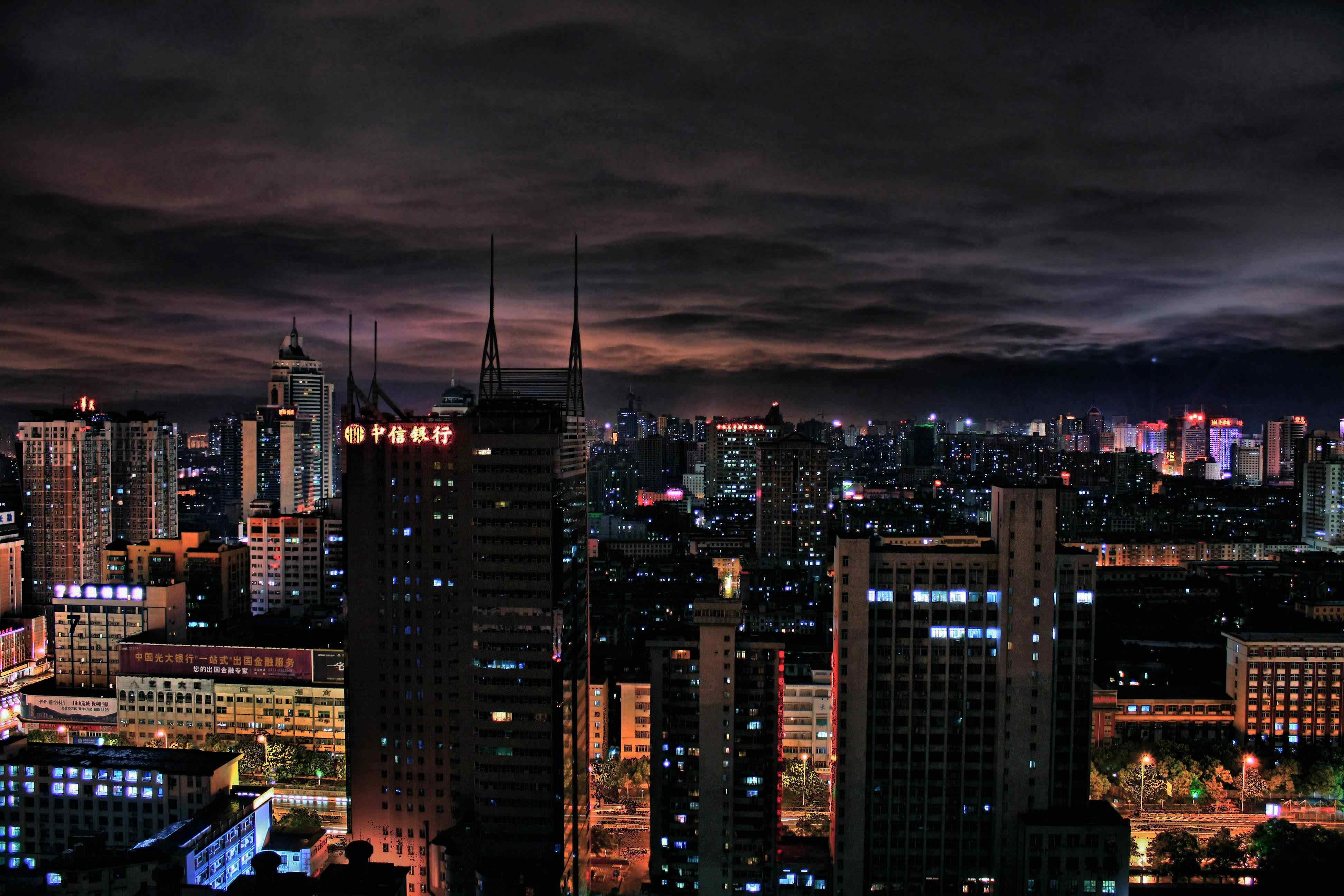 写实城市夜景图片壁纸