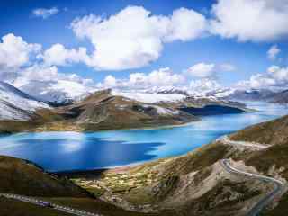 西藏圣湖羊卓雍错
