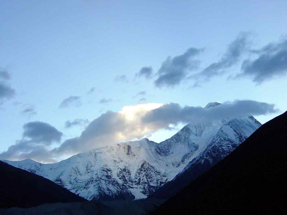 中国最美山峰之秀美的贡嘎山