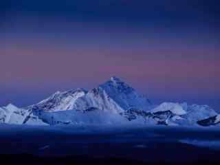 中国最美山峰之珠穆朗玛峰夜景