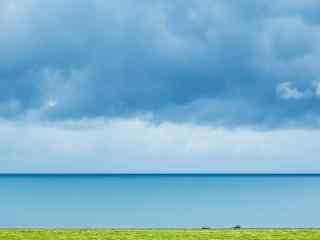 清新的青海湖蓝天风景壁纸