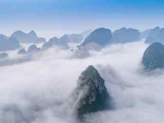 唯美的云雾风景桌面壁纸