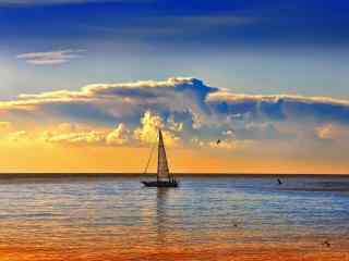 海边风景图片唯美海洋帆船海鸥自然风光高清桌面壁纸