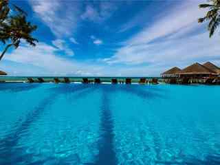 马尔代夫海边泳池