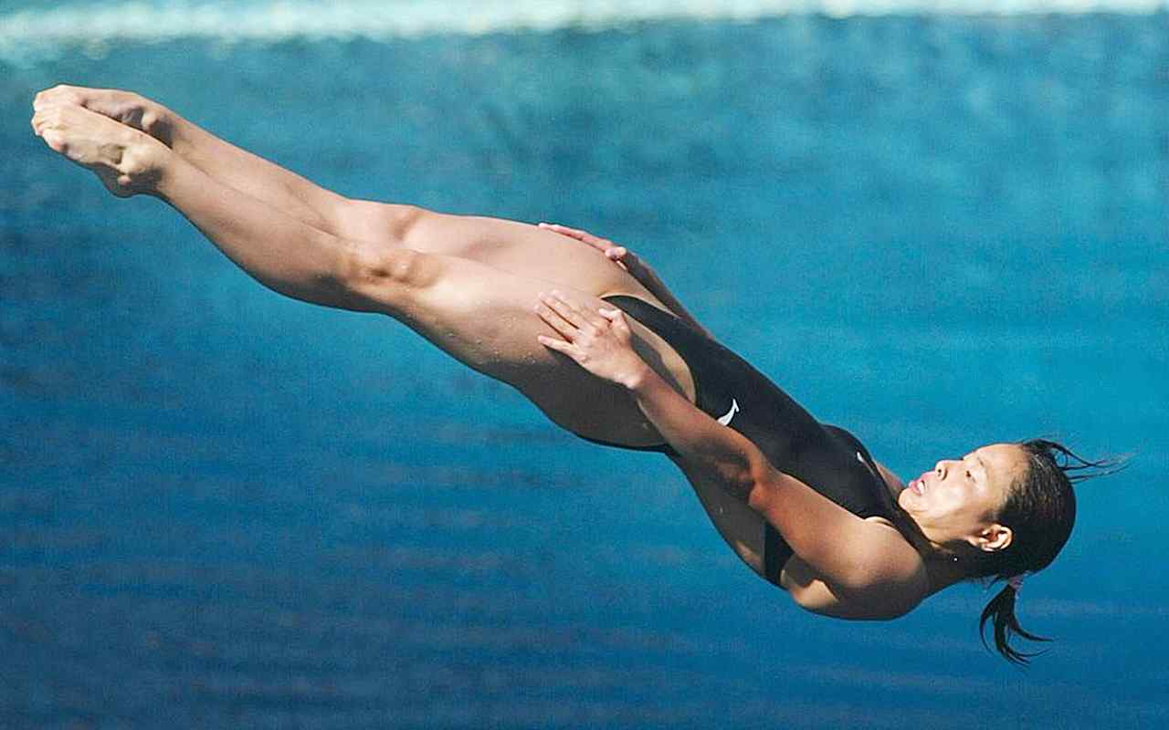 里约奥运冠军吴敏霞跳水图片