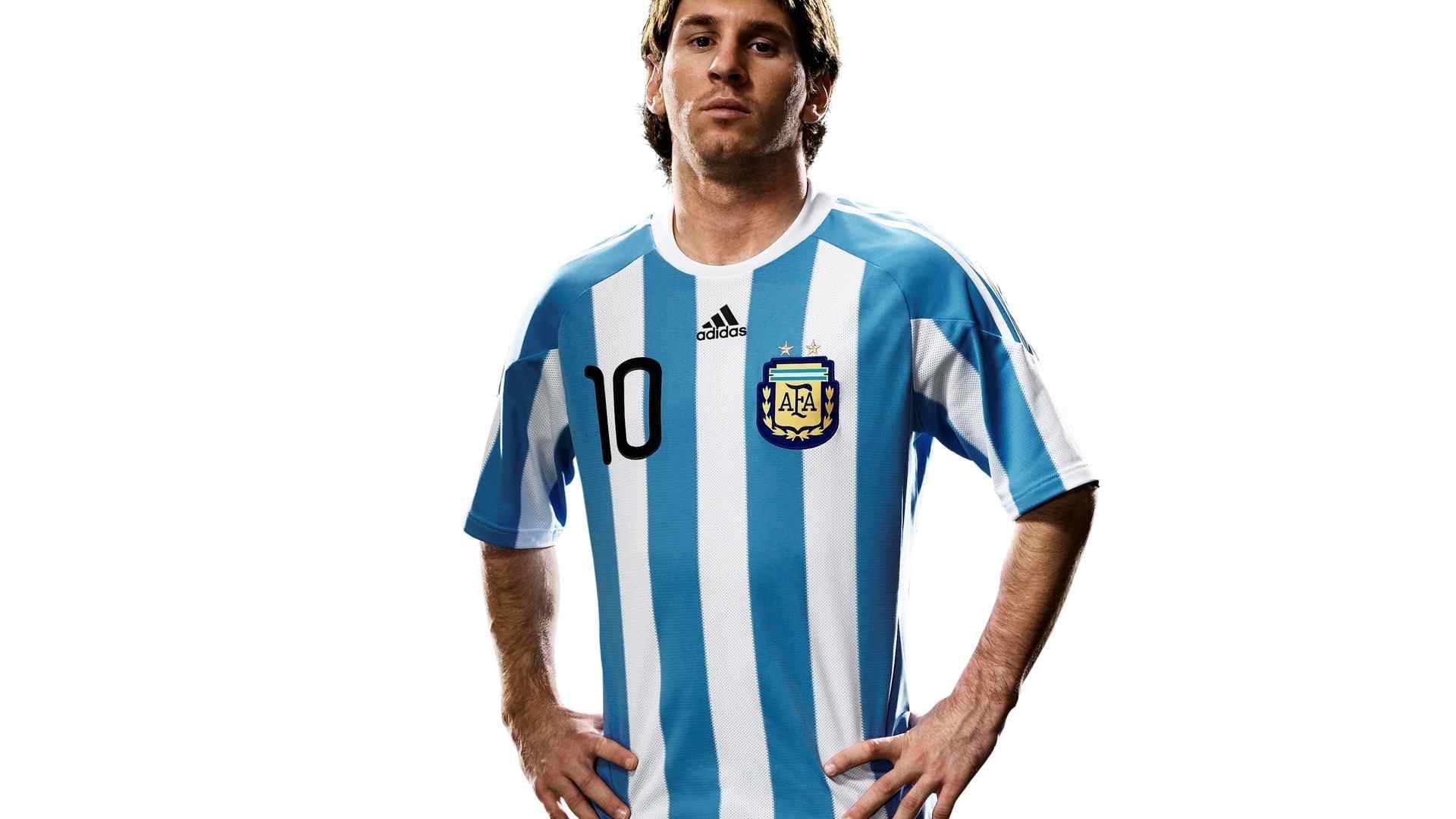 梅西壁纸球星阿根廷梅西球场写真图片世界杯桌面壁纸