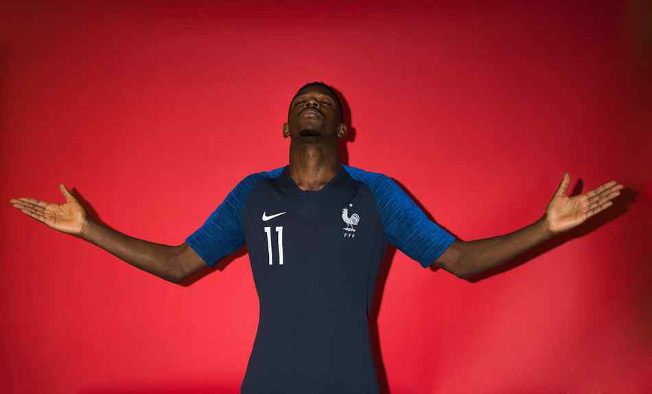 2018世界杯法国队11号奥斯曼登贝莱高清壁纸