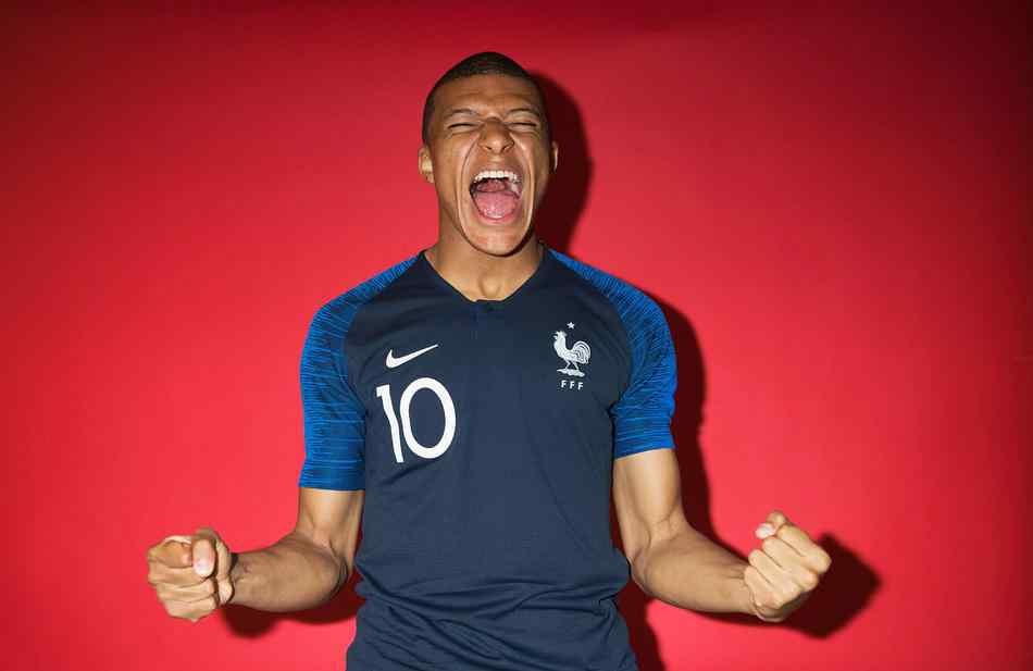 2018世界杯法国队10号基利安姆巴佩高清壁纸