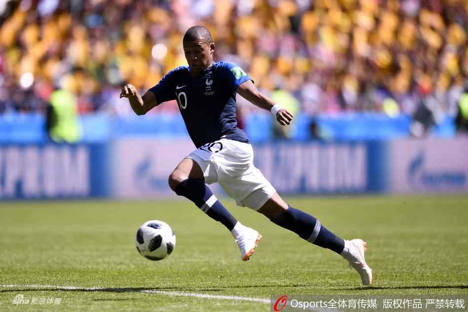 世界杯法国队前锋姆巴佩高清精彩图片